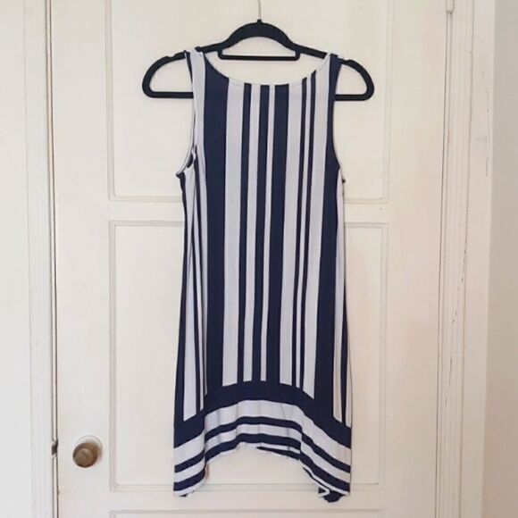 Soma Women's Soft Jersey Mixed Stripe Tunic Navy and White Size Small - Picture 2 of 4